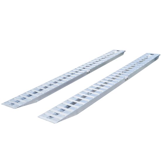 08-16-168-05 14 L x 16 W x 425 H Aluminum Ramps with Hook Ends - 8000 lb per axle Capacity